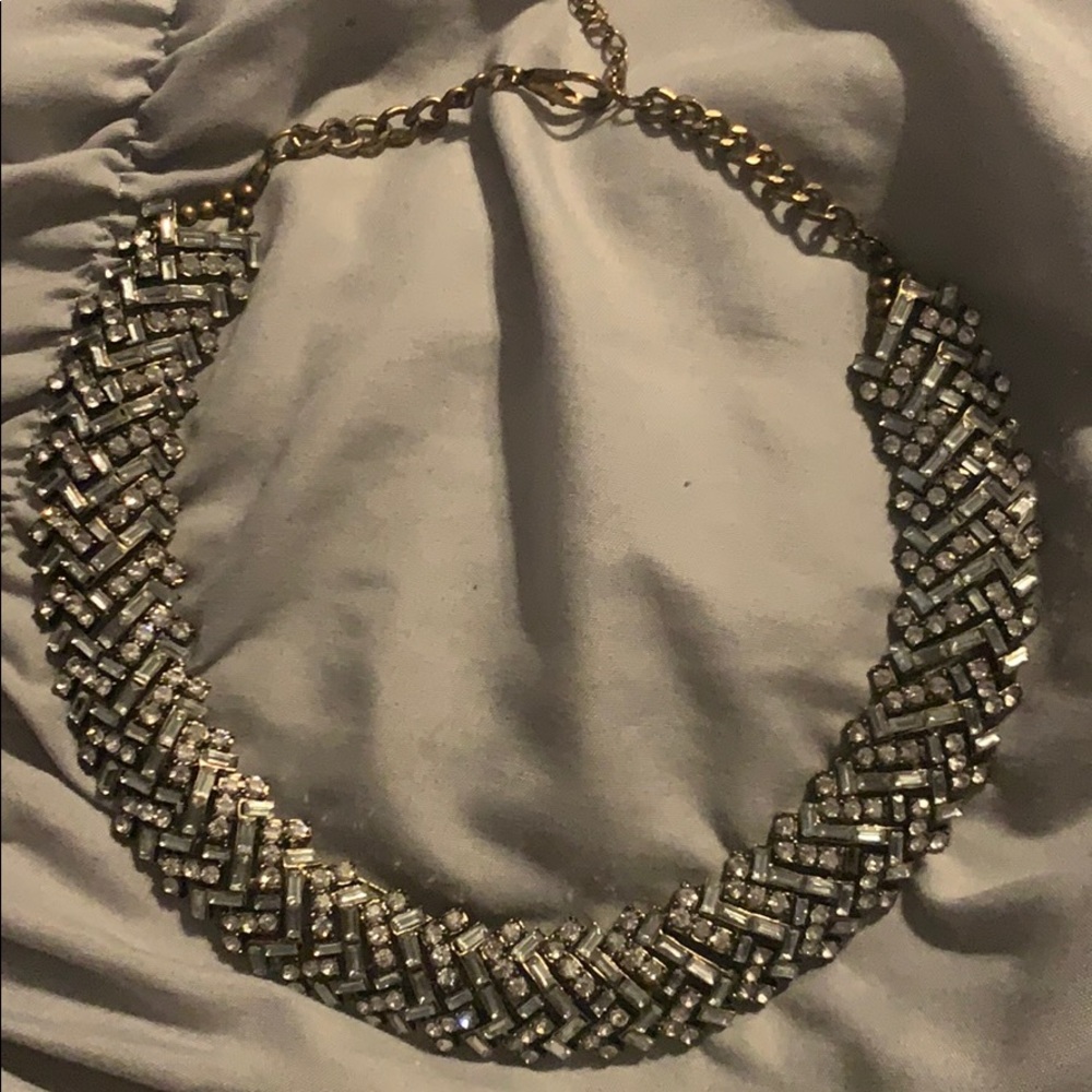 Express necklace